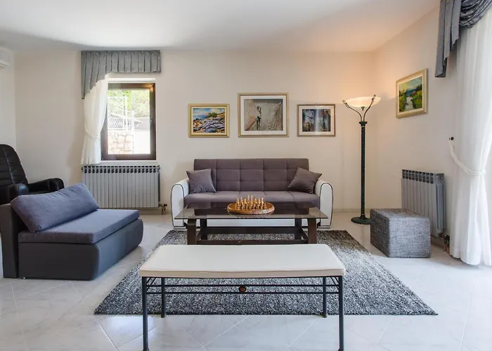 Ana Maria * Zaton (Dubrovnik-Neretva)