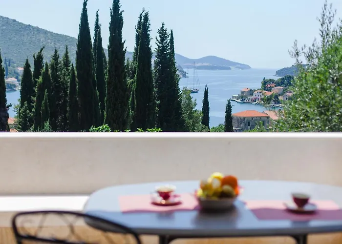 Ana Maria Willa Zaton (Dubrovnik-Neretva)