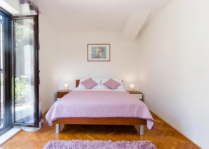 Ana Maria Willa Zaton (Dubrovnik-Neretva)